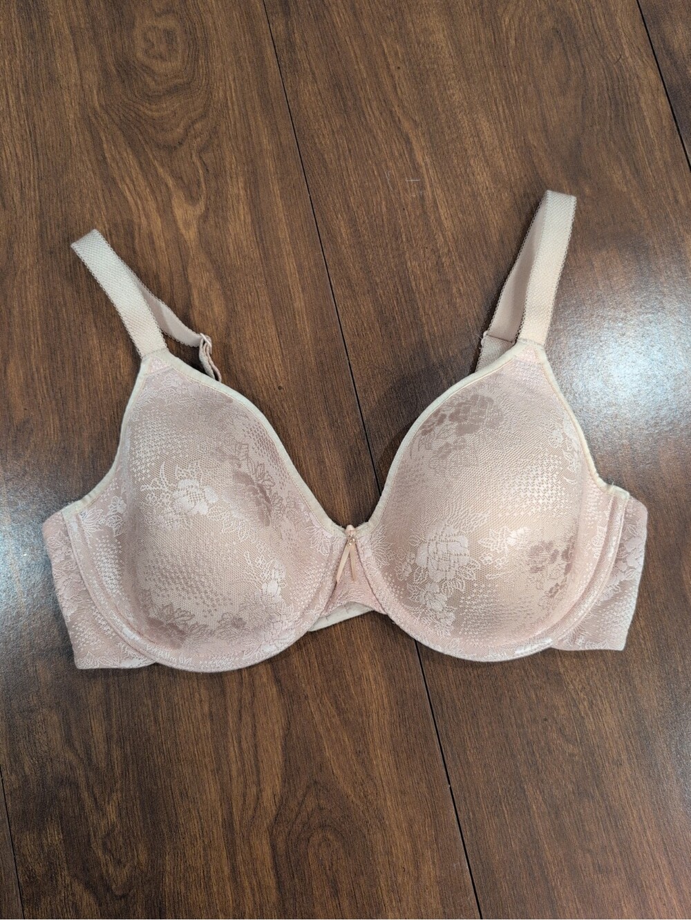 36D Shiny Beige Floral Lined WACOAL Clear & Classic Contour Bra #853244 Lace